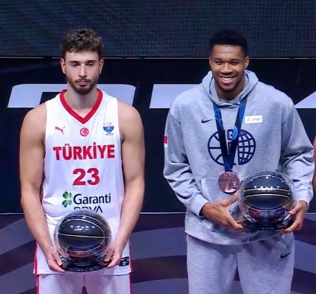 勇士对尼克斯视频直播 勇士对尼克斯视频直播