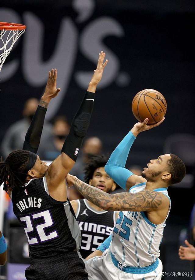 刚刚！风云突变夏洛特黄蜂今夜远射贴柱曼城内部会议纪要流出——今晨绝杀压哨，凯恩连续七场比赛得分超过状态火爆(梅西对峙巴萨)